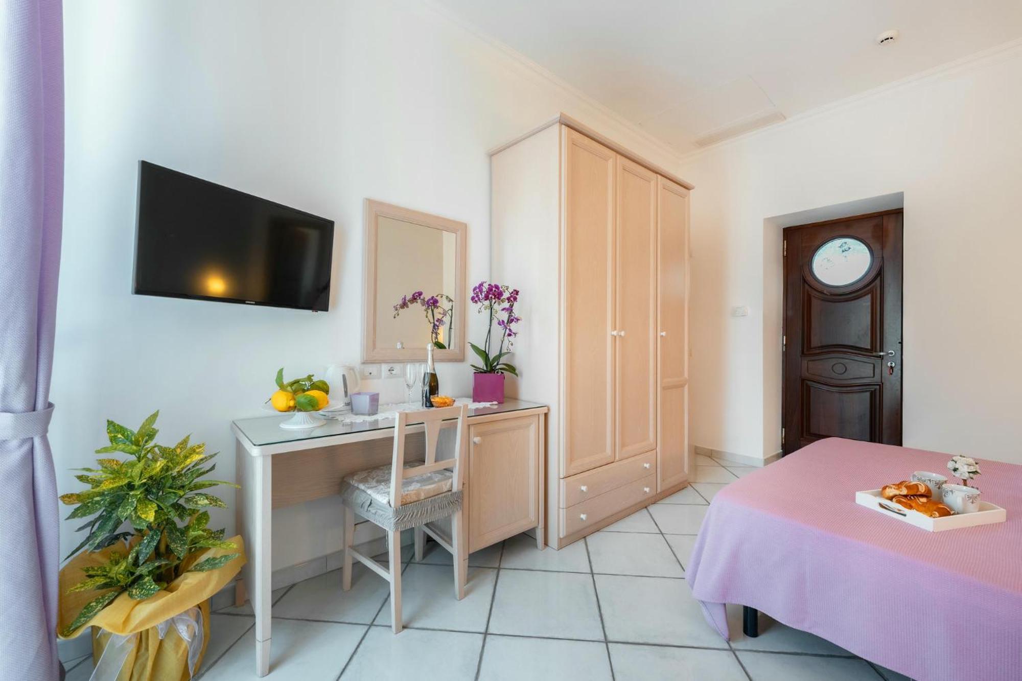 La Vispa Teresa Ischia Extérieur photo
